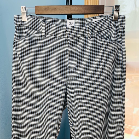 GAP Signature Skinny Blue and Black Plaid Pants - Picture 3 of 7